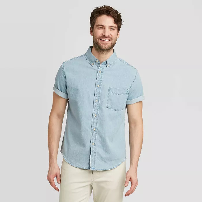 Men's Standard Fit Short Sleeve Denim Shirt - Goodfellow & Co™ | Target