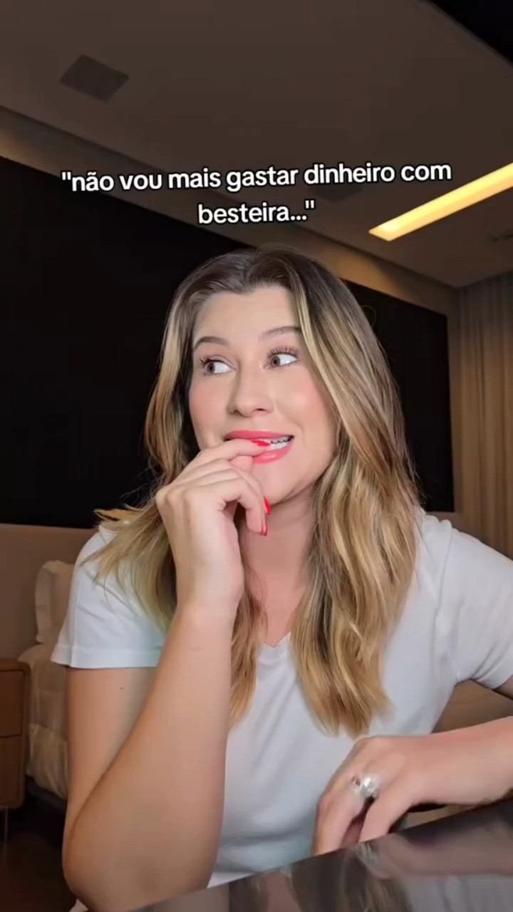 Qual a besteira mais útil/inútil você já comprou na internet? 👇 

 #LTKbrasil