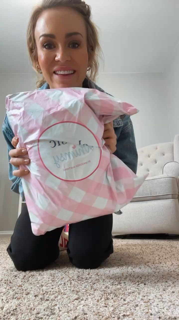 Classic whimsy 
Boy clothes 
Toddler boy clothes 

#LTKKids #LTKFamily