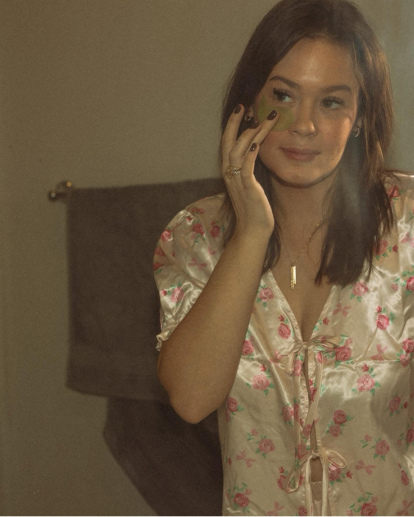 galentine’s plans loading… 💘✨
francesca’s understood the assignment with pieces that make getting dressed feel fun again. whether you’re celebrating with your girls or doing a little self-love shopping, these are the kind of outfits that do all the talking.

✨ effortless statement pieces
✨ perfect for gifting (or keeping, no judgment)
✨ easy to mix, match, and rewear

consider this your sign to treat yourself — or your favorite gal 💕

@francescas 
#BeMyGalentine #SelfLoveClub #gifted