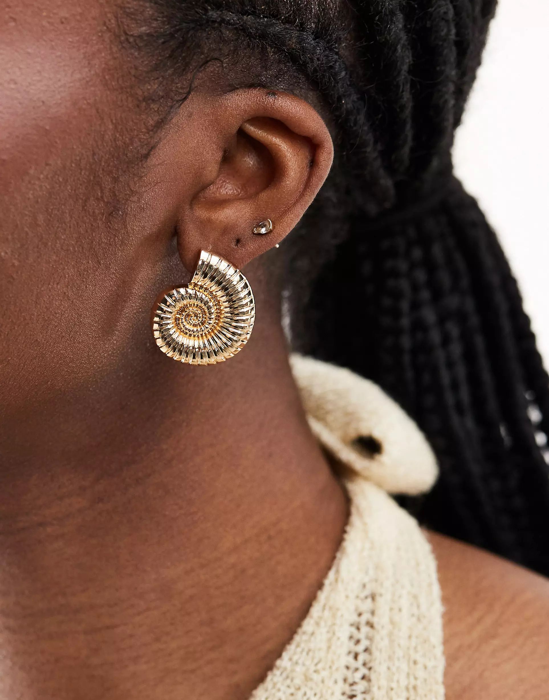 DesignB London swirl statement stud earrings in gold | ASOS (Global)