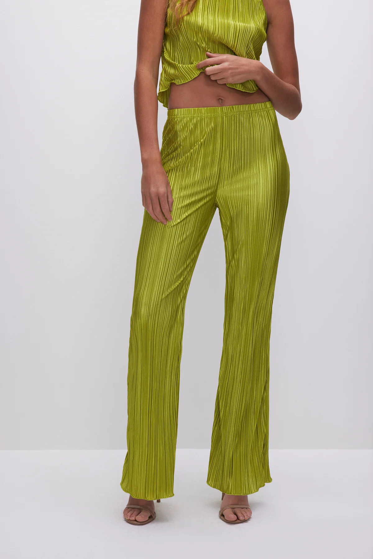 ALWAYS FITS PLISSÉ PANTS | CHARTRUSSE001 - GOOD AMERICAN | Good American