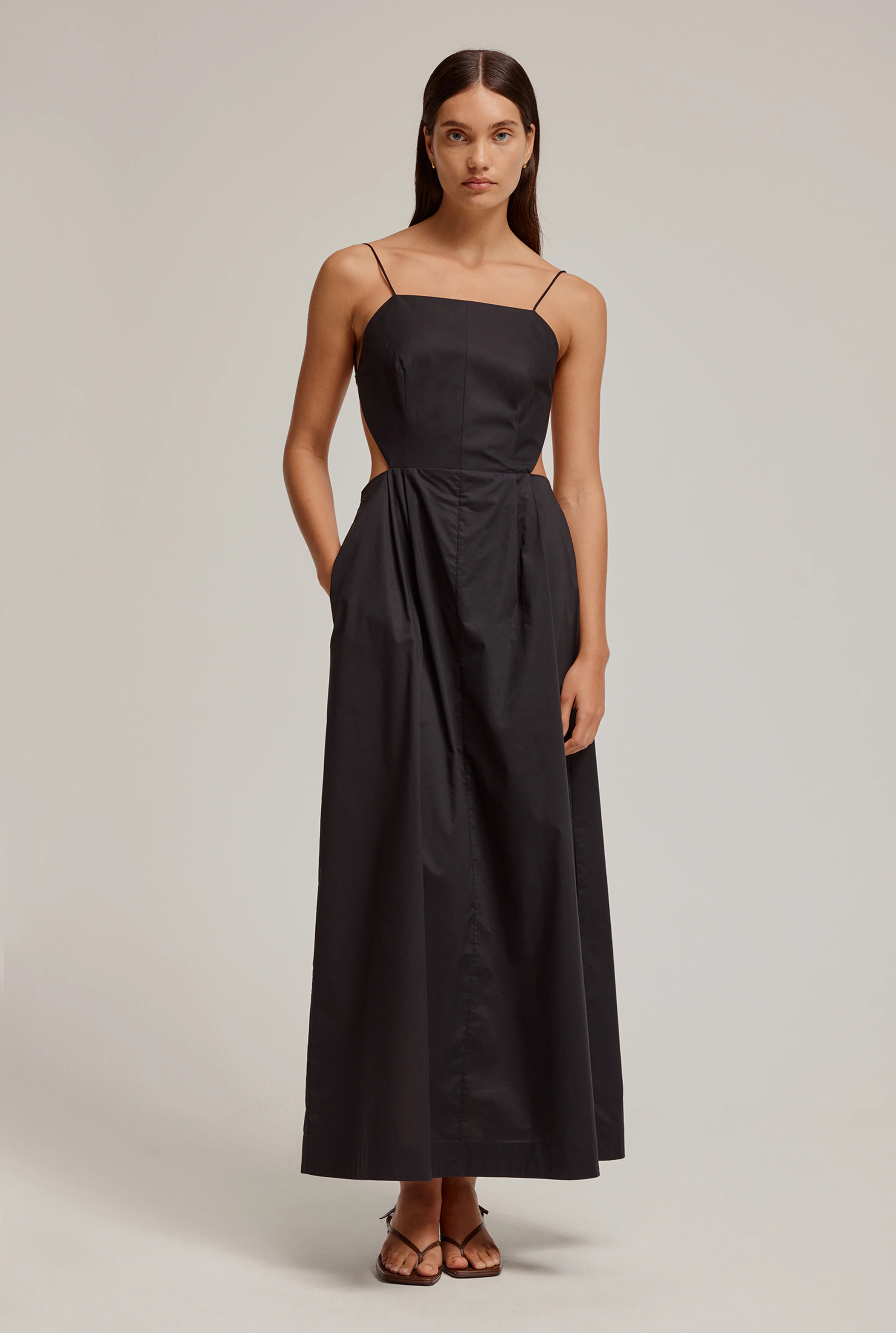 Backless Apron Maxi Dress | Venroy AU