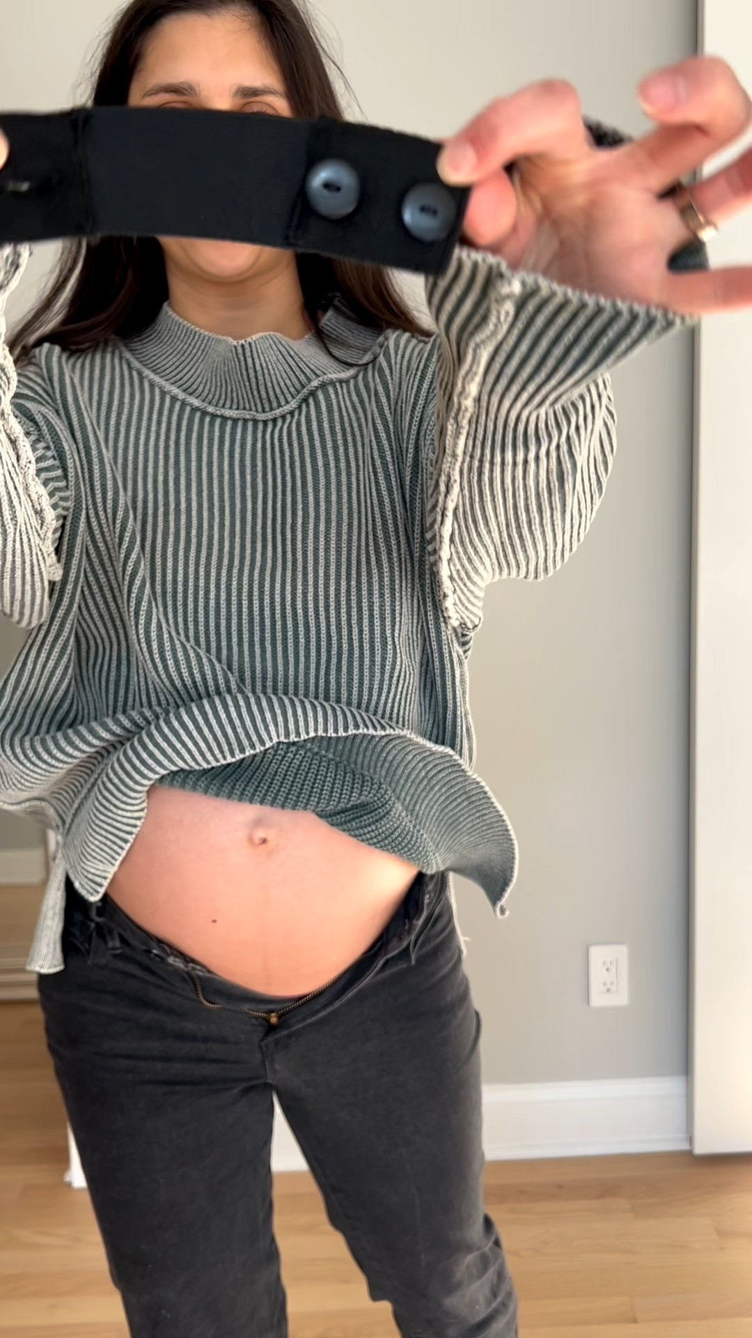 Pregnancy hack: buy this Amazon pants extender to still be able to wear all your favorite jeans while pregnant. 

#LTKBaby #LTKBump