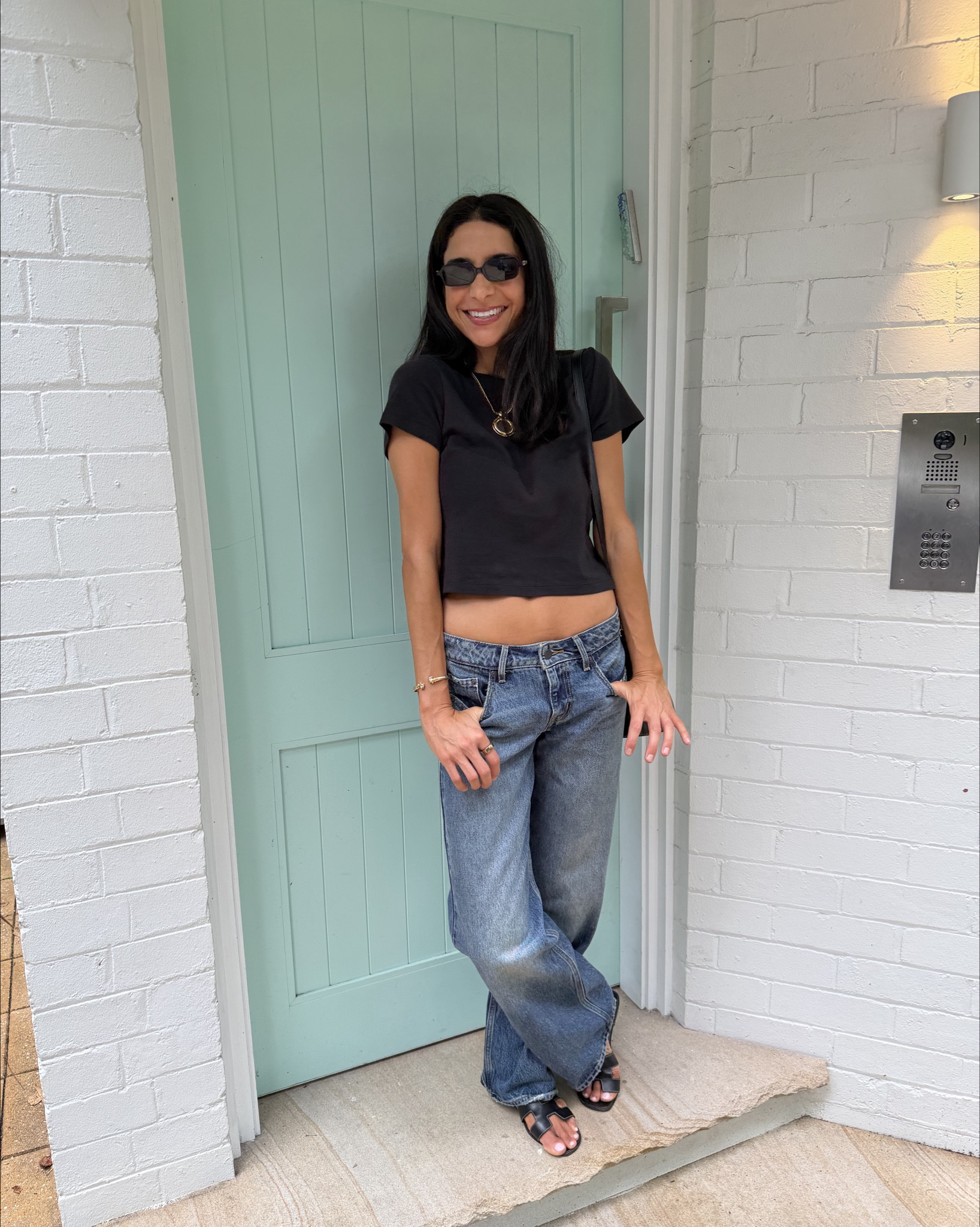I never thought I’d wear low-rise jeans again but hey what can I say? The 90’s are back! Love the rise on this pair, not toooo low. Perfect blue (“rescued city”), wearing a size 25, true to size. 

Also it’s 20% off site-wide 

#LTKaustralia #LTKjeans #LTKautumn