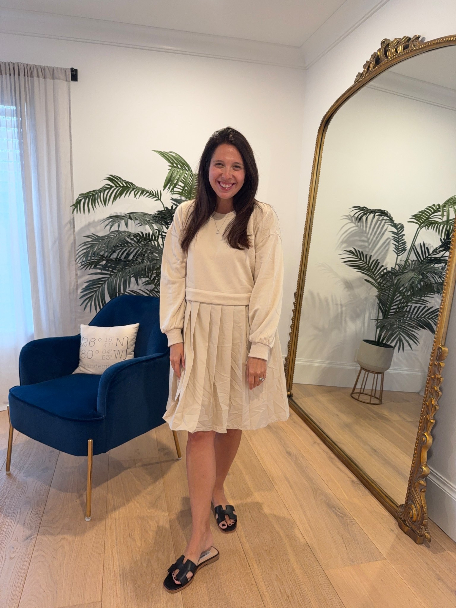 Sweater dress, say less! I’m wearing a small, but could use a xsmall.

#LTKmomlife #LTKootd #LTKPetite