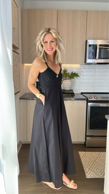 Love love this maxi dress. The crochet detail at the top is perfect! 

#LTKtravel #LTKparties #LTKstyletip