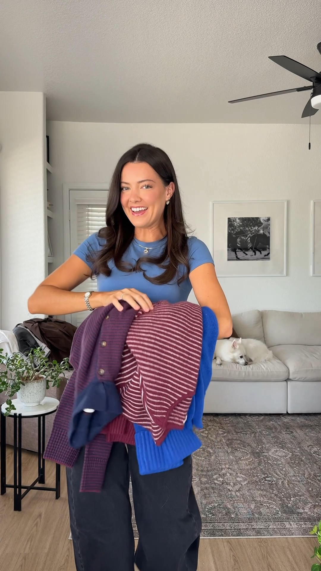Abercrombie did it again 👏🏼 on sale this weekend! Code FALLAF stacks for an extra 15%! I am 5’7” and wear a size XS in everything in this video, 25 regular length in the jeans and shorts!