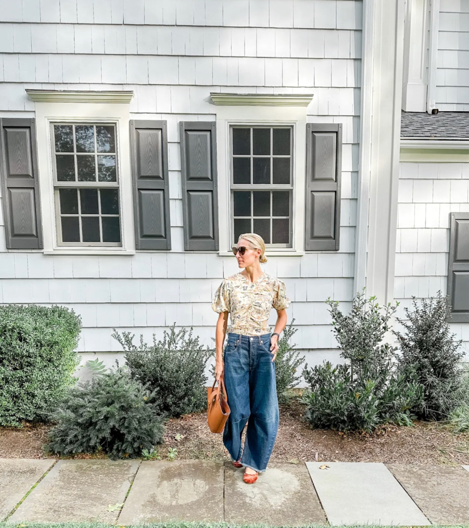 Horseshoe jeans, barrel jeans, fall outfit, fall shoes, Mary janes, fall tops 

#LTKSeasonal #LTKstyletip