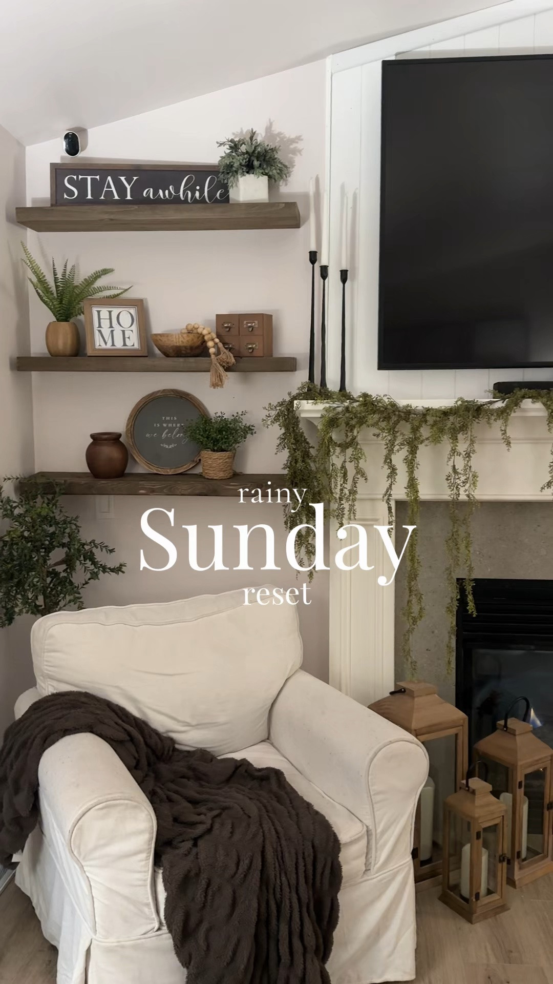 when rainy doesn’t feel so bad 🕯️


#cozy #sundayreset #livingroom #homedecor

#LTKHome