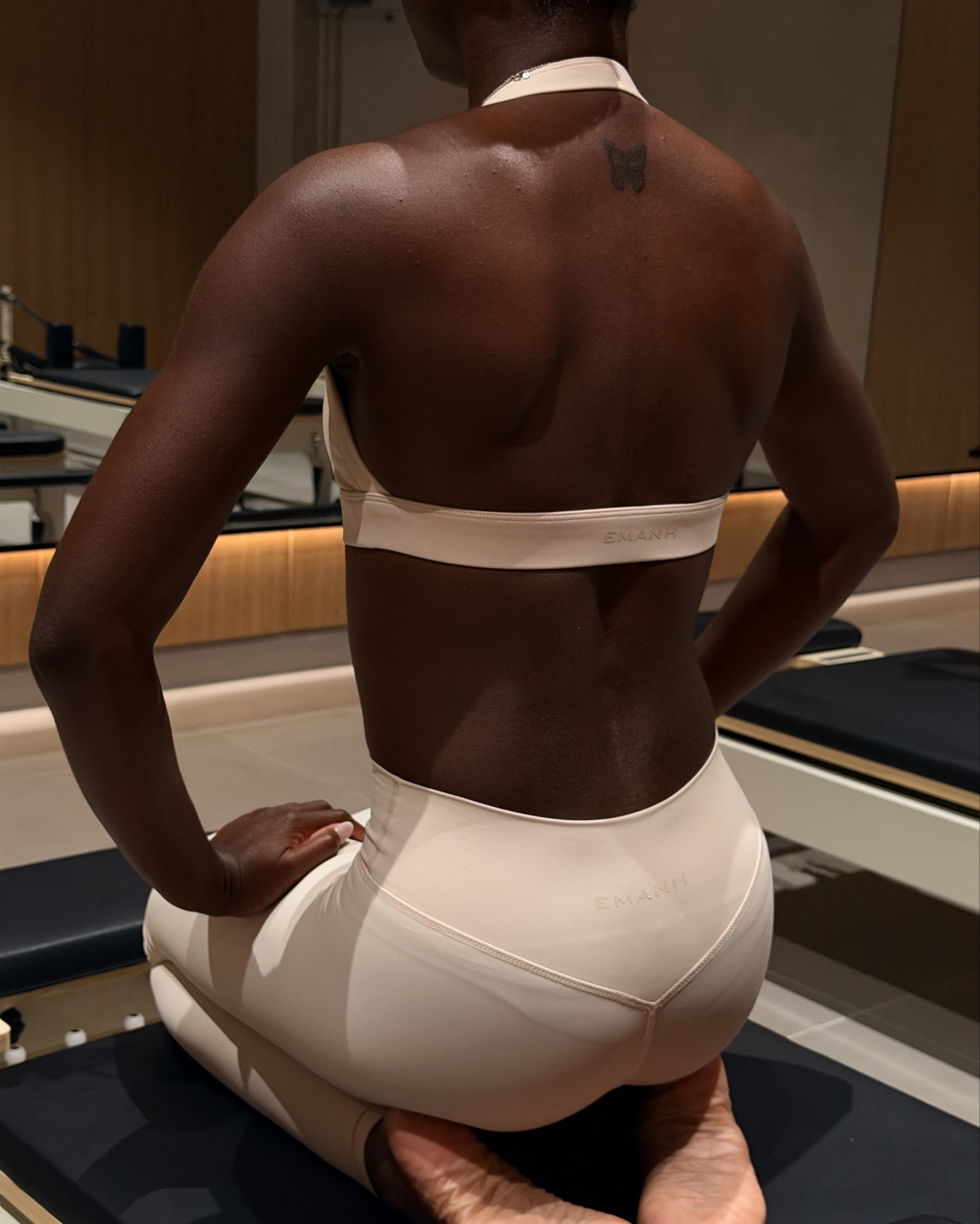 serene set in “sand dollar" 🤍✨
soft, sculpting, and sits so well on the body… this one is a staple
fit details: 32A | S top | XS bottoms
 (I prefer a fitted feel)


currently 40% off + linked in my LTK 🤍