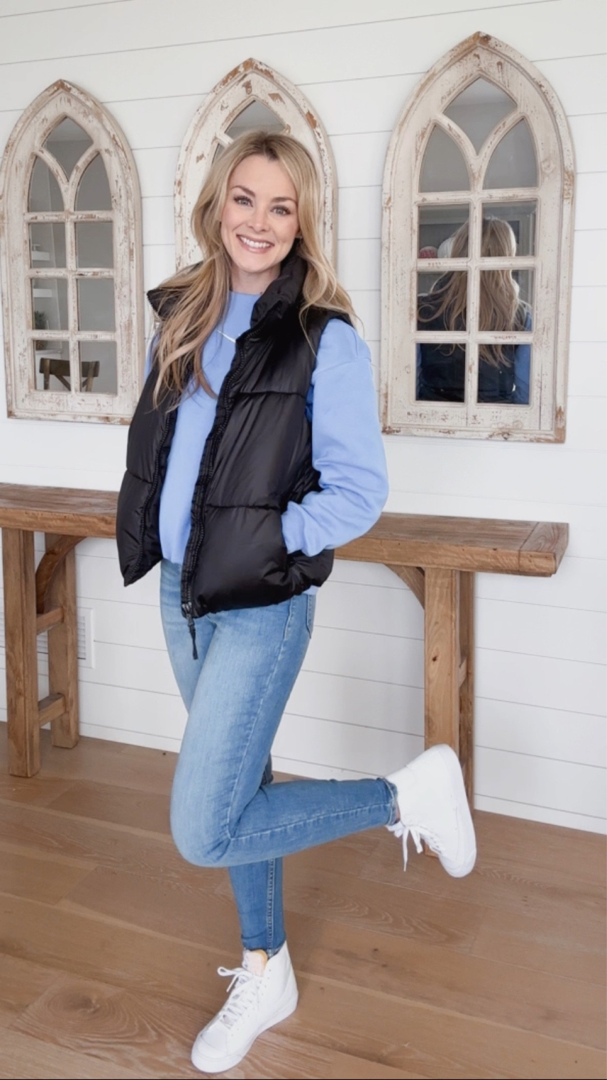 Cozy mom uniform or perfect outfit for winter weekdays! 

#LTKstyletip #LTKshoecrush #LTKsalealert