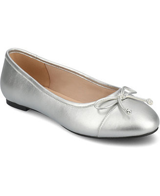 Journee Collection Women's Kaiah Cap Toe Ballet Flats - Macy's | Macy's
