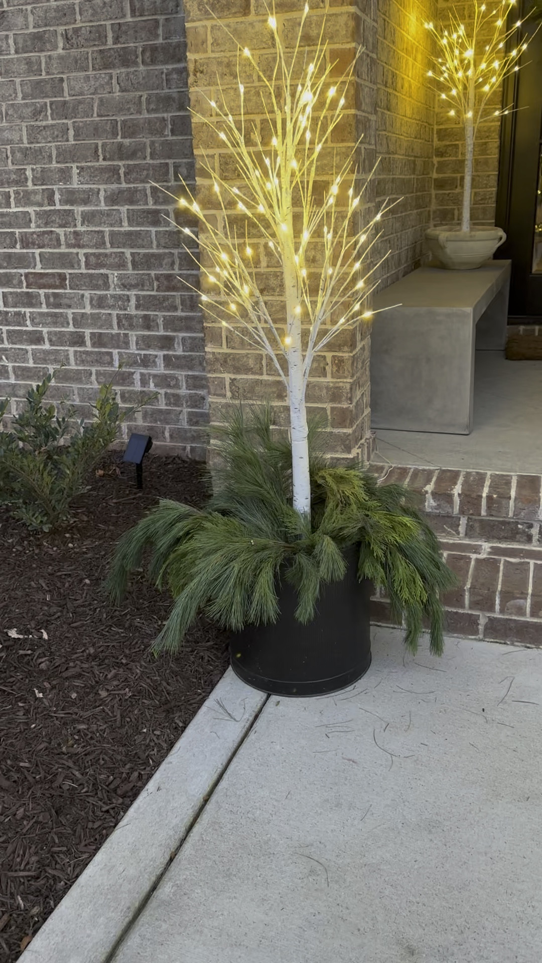 I linked the trees. They are on sale! 



#LTKsalealert #LTKHoliday #LTKhome