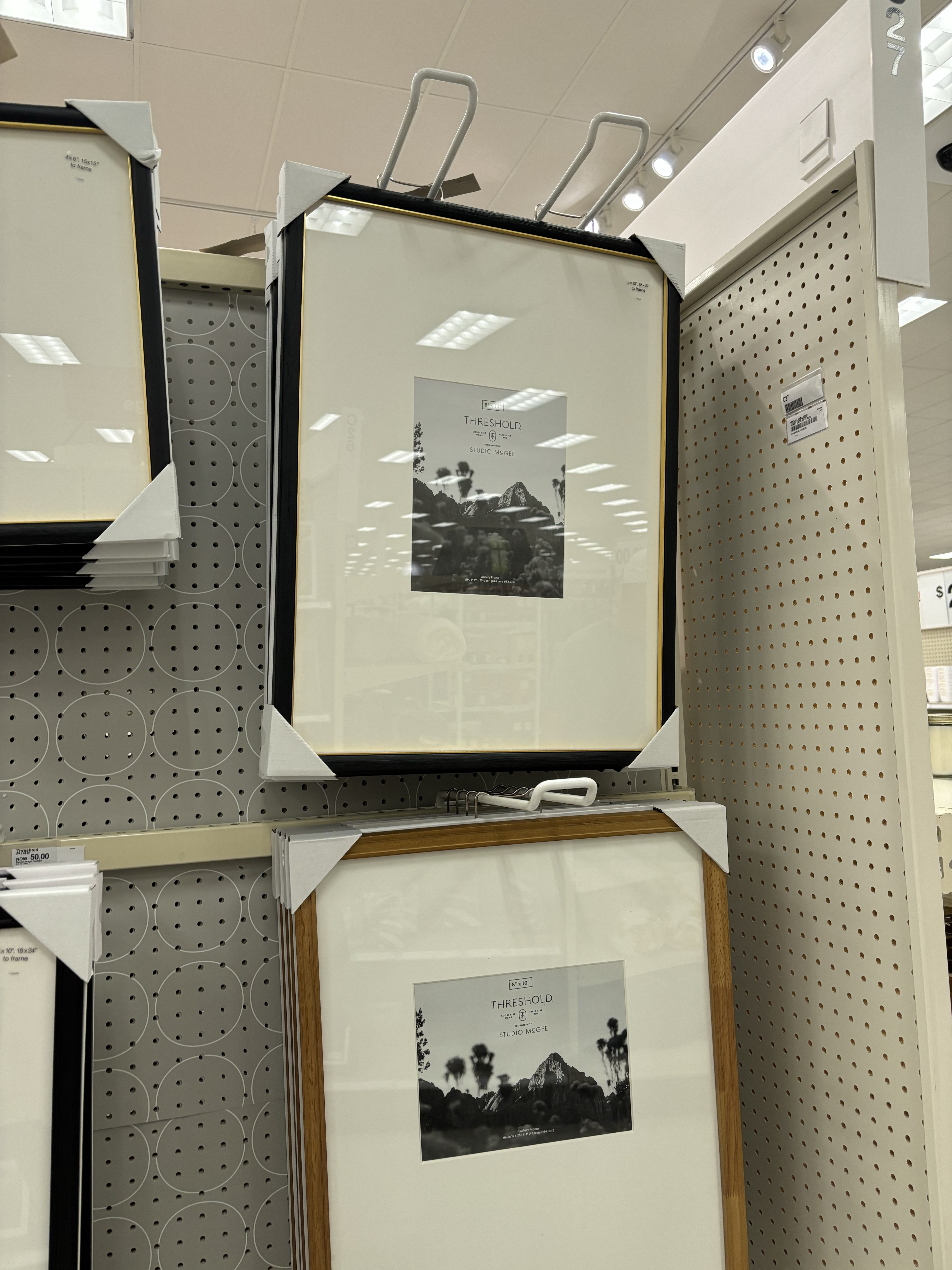 All the pretty frames! Have several of these in all different sizes throughout my home! Pottery barn vibes for sure!


Home, home decor, winter home decor, modern home, traditional home, target home, pottery barn, wall decor, living room, bedroom, frames, black frames, gold frames, primary bedroom, winter outfits, guest bedroom, entryway, console table  

#LTKFindsUnder50 #LTKFindsUnder100 #LTKHome