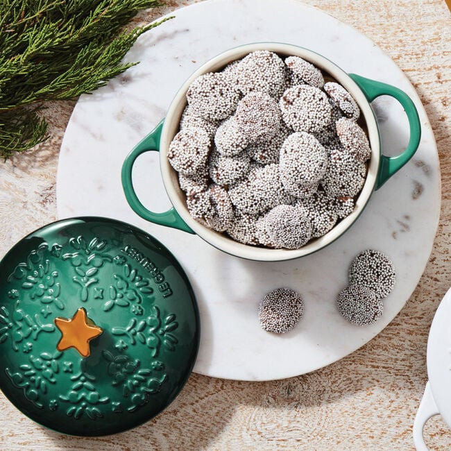 Noël Collection Mini Cocotte with Star Knob | Le Creuset