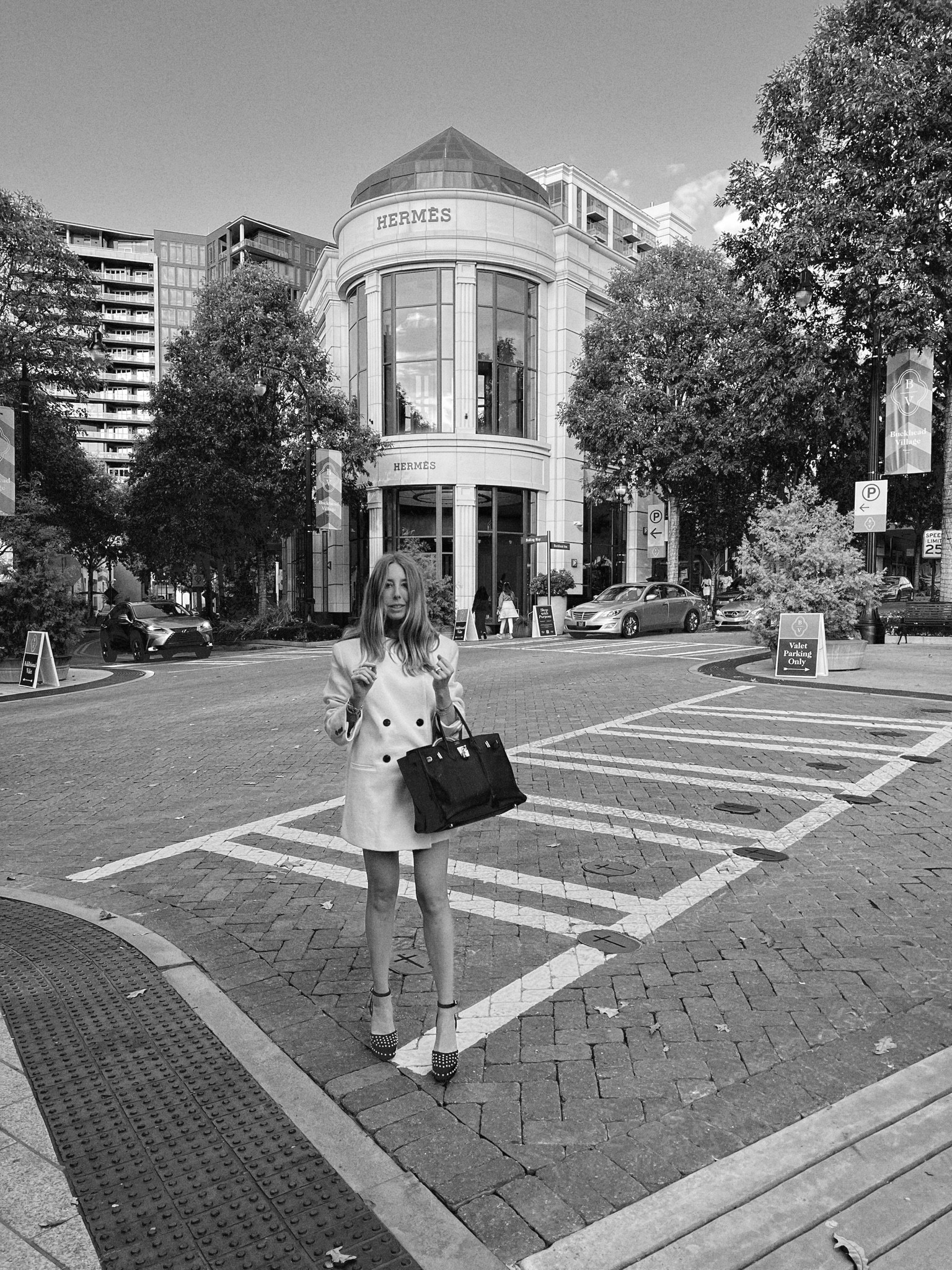 An oversized blazer for fall is chef’s kiss. The one I’m wearing is a Claire Rose collab, but linking other options!