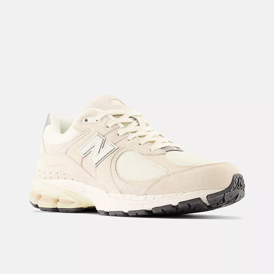 2002R | New Balance Athletics, Inc.
