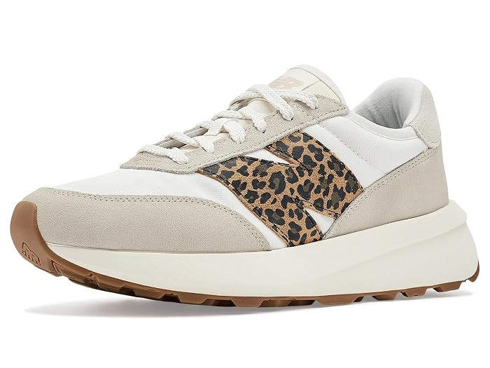 New Balance Classics 370 Snow Shoes Moonbeam/Sea Salt : US Men's 7.5 - Women's 9 D - Medium, Textile | Zappos.com