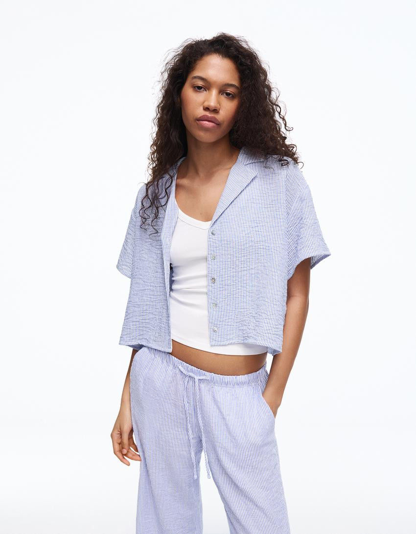 Rustic short sleeve shirt - Women | Bershka UK