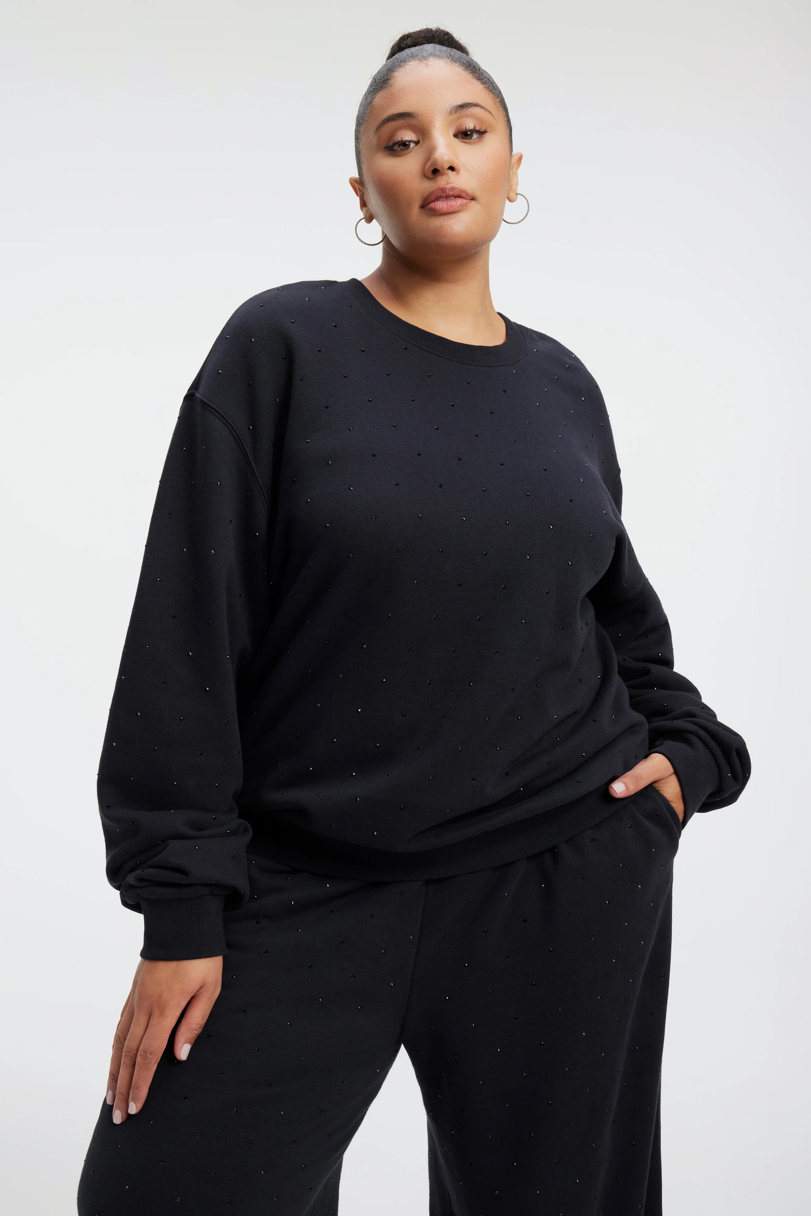 DIAMOND BOYFRIEND SWEATSHIRT | BLACK001 | Good American