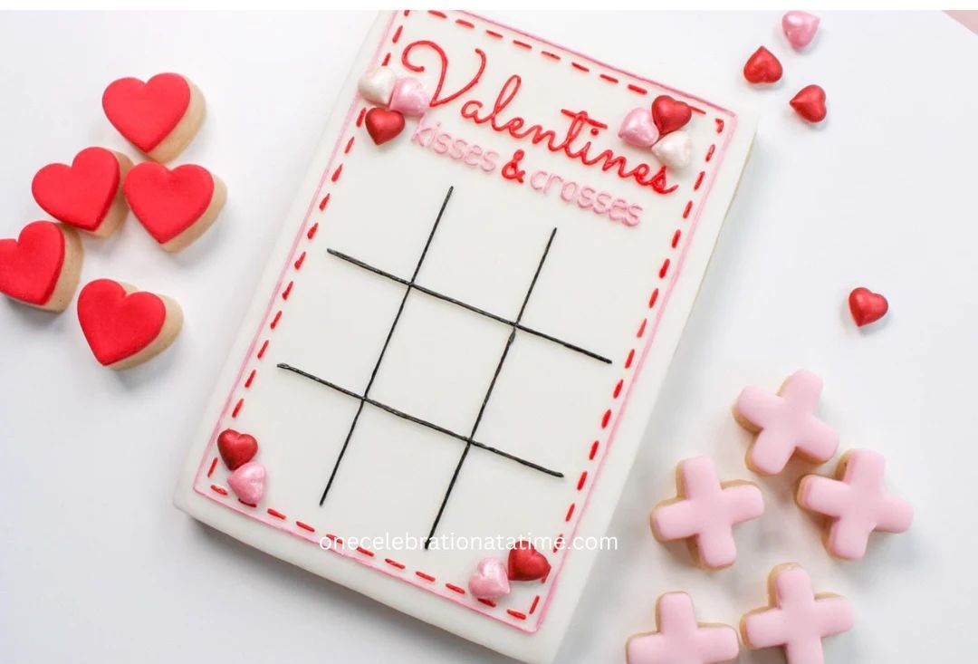 Valentine Tic-Tic-Toe Cookie Game, Valentines Kisses and Crosses, Tic-Tac-Toe Cookies, Valentine ... | Etsy (US)
