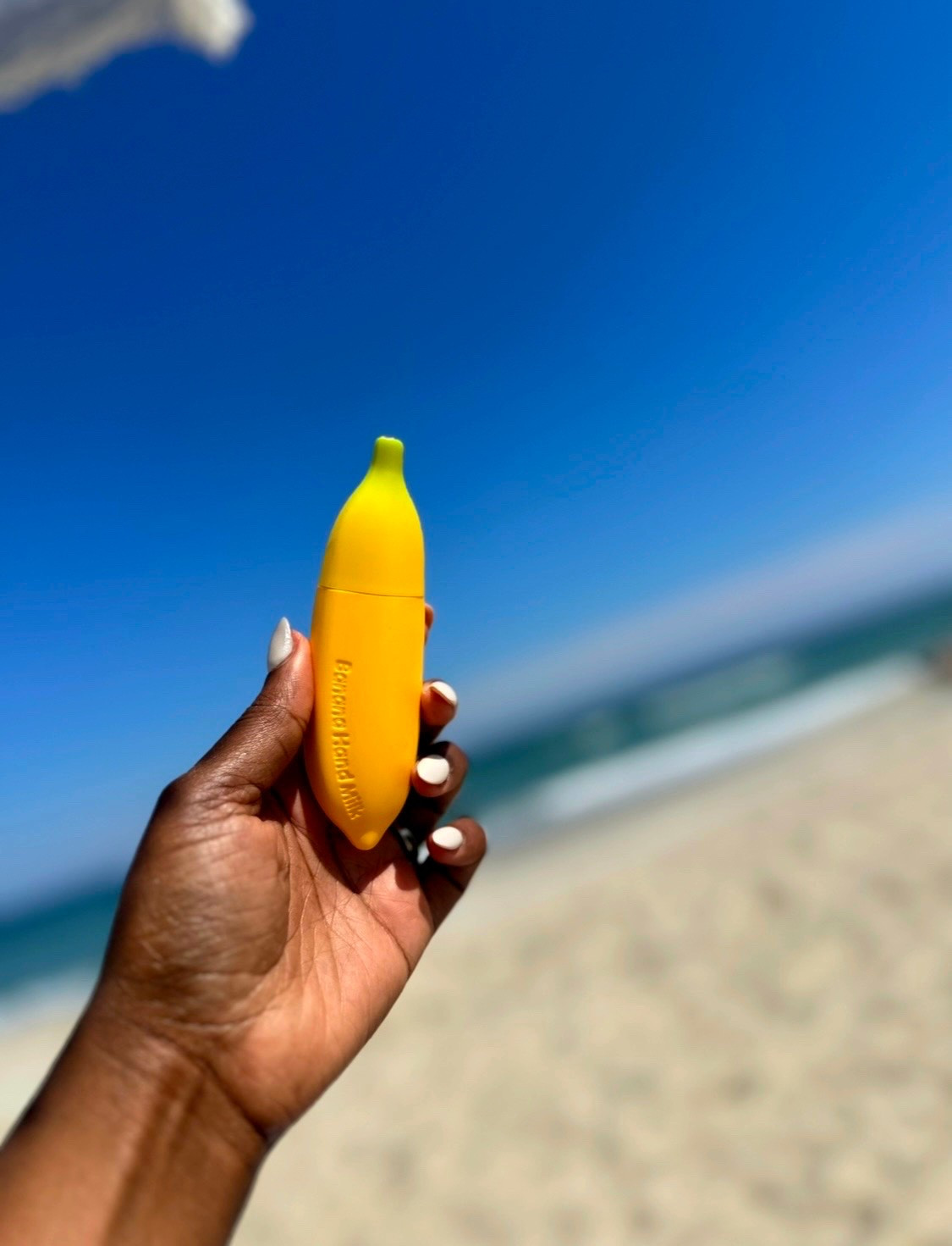 Smells like Bananas. Very hydrating. Leaves skin soft and moisturized

#LTKSeasonal #LTKgrwm #LTKdayinmylife