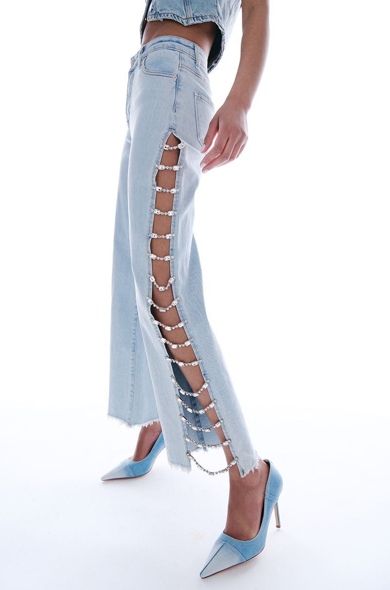 COVERED IN DIAMONDS RELAXED JEANS | AKIRA