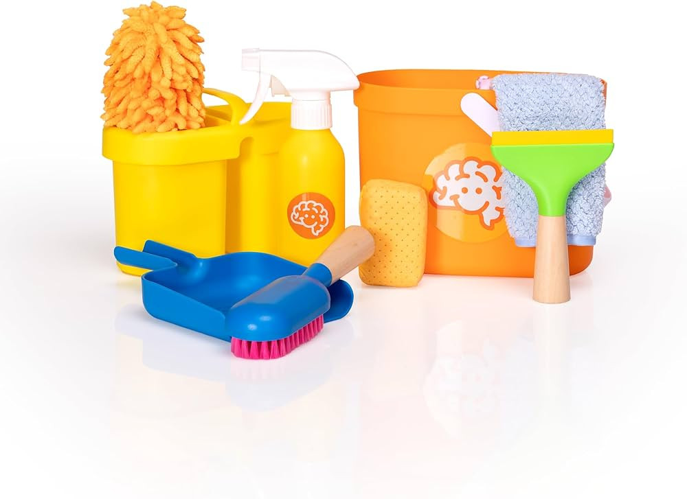 Fat Brain Toys Pretendables Cleaning Set | Amazon (US)