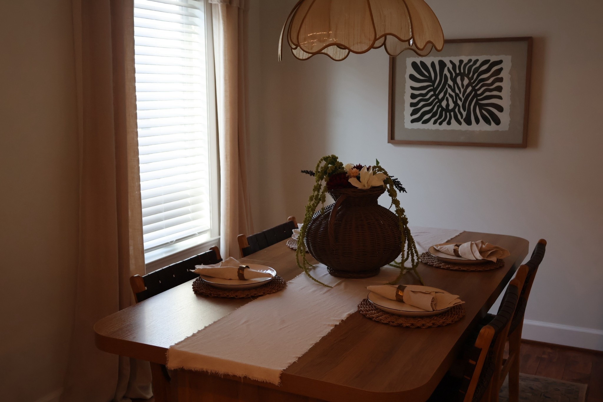 Organic, Neutral, Warm dining room decor

Amaranthus bouquet, linen table runner, woven layered chandelier, warm wood toned dining table

#LTKSeasonal #LTKHome #LTKStyleTip