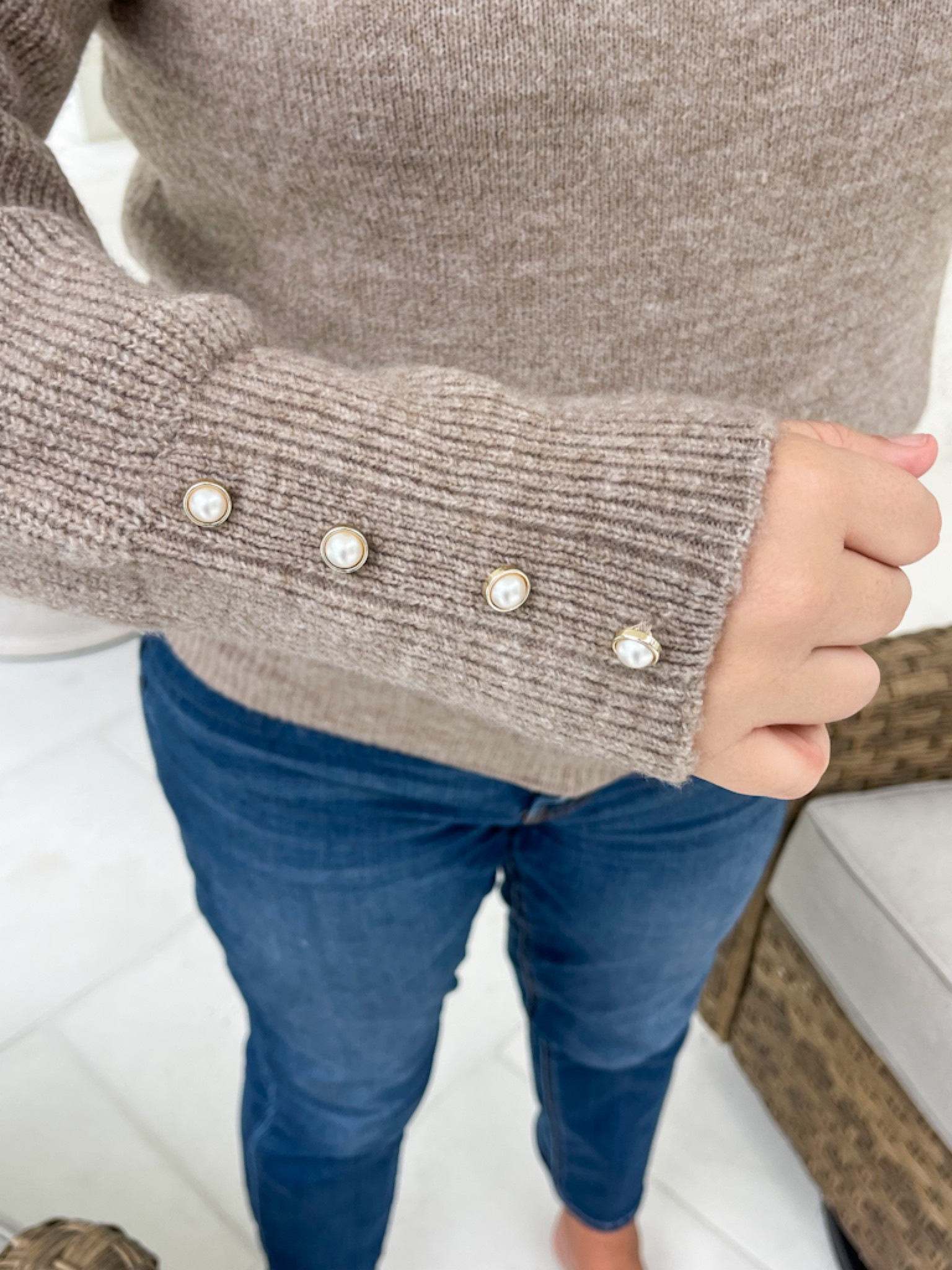 I’m loving my two latest fall fashion finds I found on @walmart! 🍂 This cozy soft mock neck sweater is such a great look for fall. The pearl button cuffs are the cutest addition and it comes in multiple fall colors. I’m wearing my favorite under $18 jeans and the cutest woven slides (I sized up in these based upon reviews - everything else fits true to size). The cutest additions to your fall wardrobe!

#walmartfashion @walmartfashion fall outfit ideas, work outfit ideas, #ltkover40 #ltkmidsize #ltkfindsunder50 #ltkfindsunder100 #ltkstyletip #ltksalealert #ltkseasonal #ltkshoecrush #ltkworkwear

#LTKover40 #LTKSeasonal #LTKfindsunder50