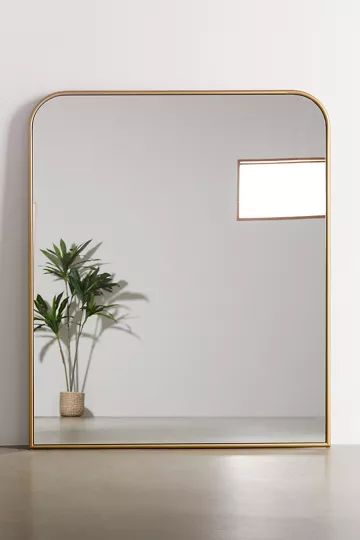Selene Extra Large Floor Mirror | Urban Outfitters (US and RoW)
