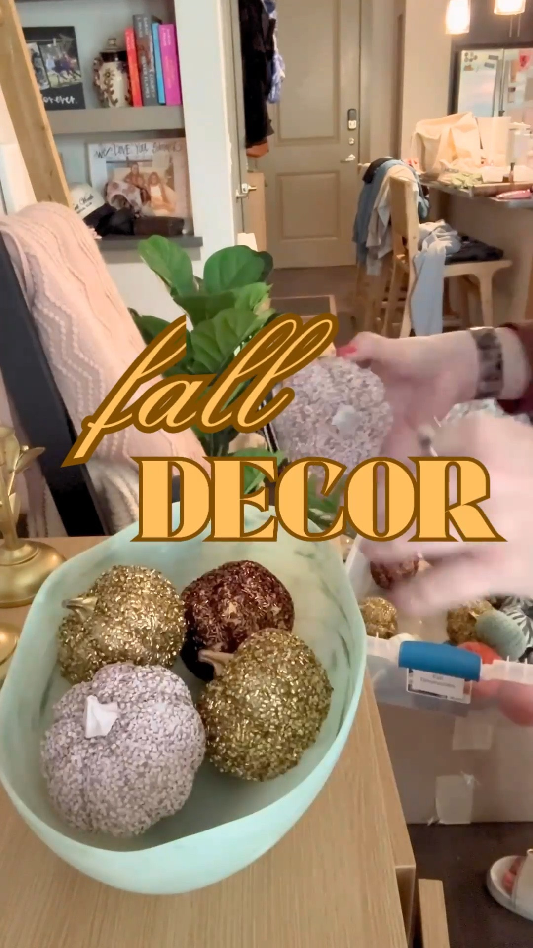 Getting my fall decor out in my house! Hoping this will make the weather feel more like fall too🍂



#LTKSeasonal #LTKFindsUnder50 #LTKHome