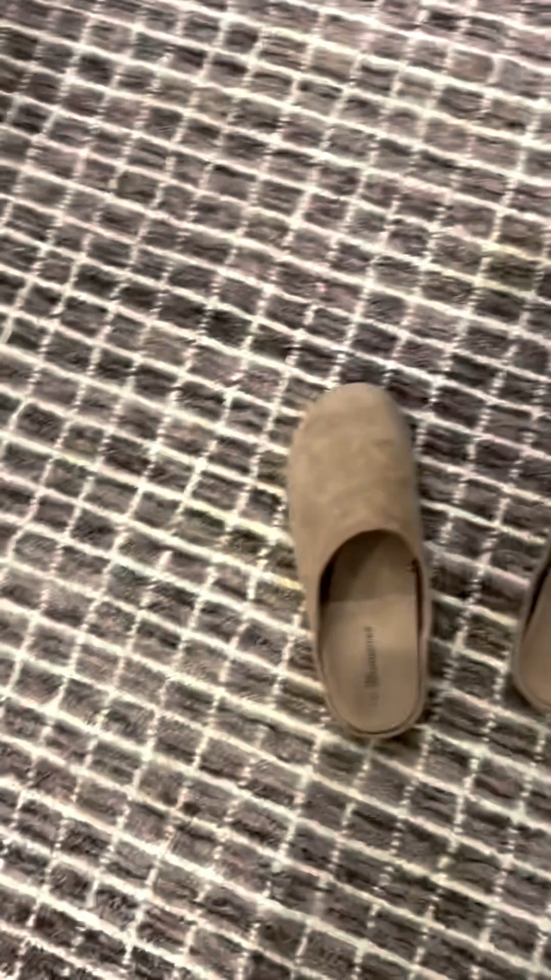 Throw on & go clogs I’ve been loving lately!

#LTKmomlife #LTKdayinmylife