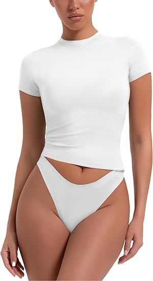 AYWA Fitted T Shirts for Women Crew Neck Short Sleeve Basic Tees Comfy Summer Tops | Amazon (US)