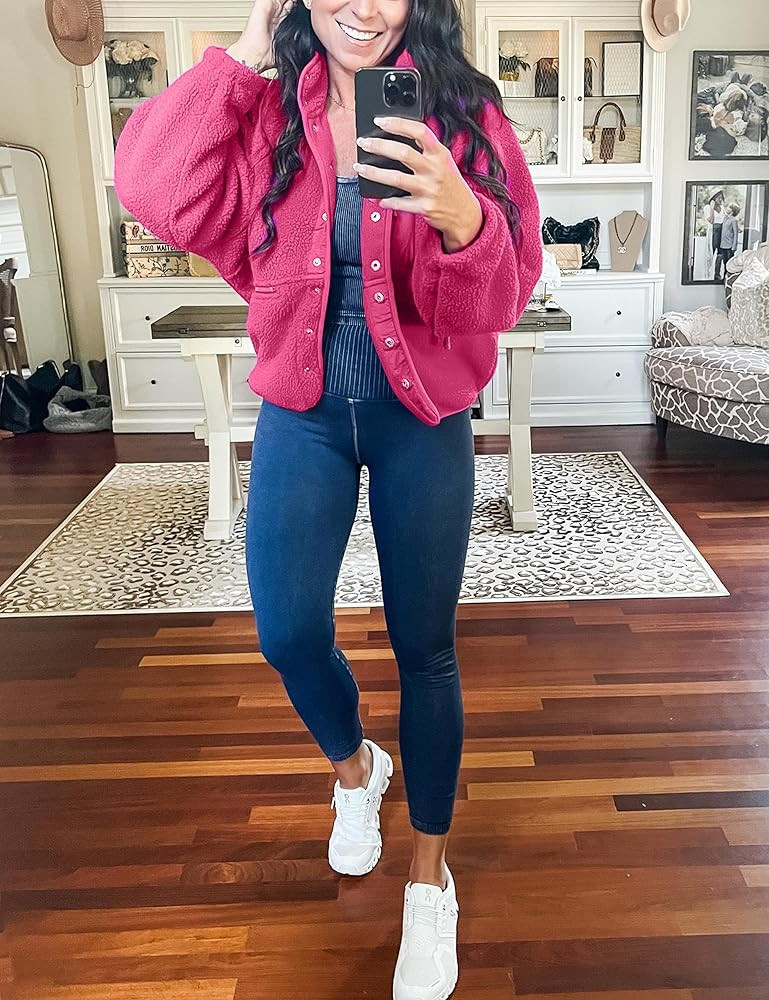 Omoone Women's Cropped Sherpa Jacket Button Down Fuzzy Fleece Jackets Shacket Teddy Coat Outerwear | Amazon (US)