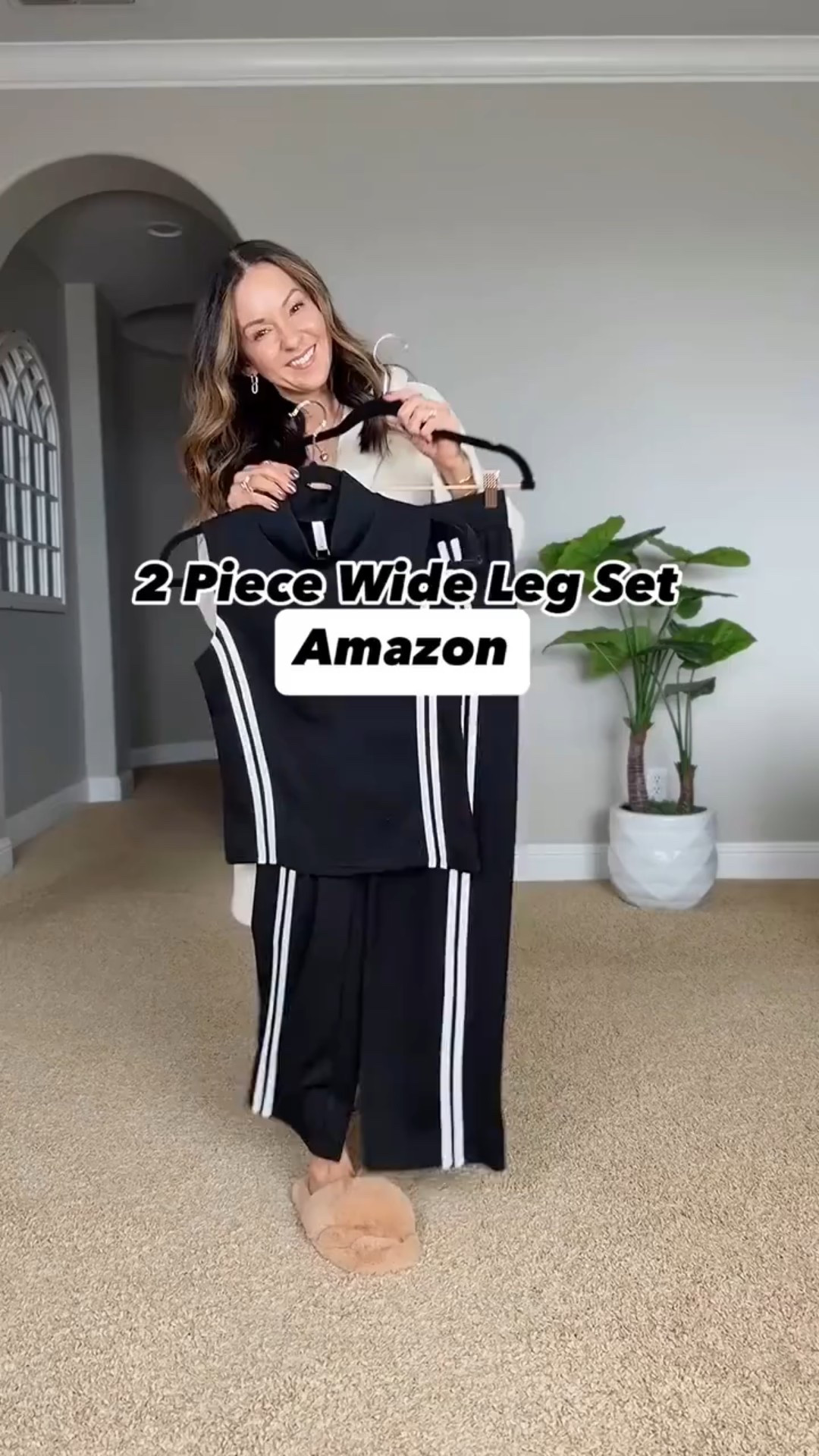 🛑Stop your scroll! This 2 piece wide leg pant set is a 10/10! 💯
The fabric is incredible lightweight, soft, & doesn’t wrinkle!

For reference: I’m 5’1”, 109lbs
This is unaltered, I roll the waistband once for perfect fit
Size XS in black
Size 6 sneakers

Amazon fashion  two piece set  travel outfit  neutral fashion  transitional outfit  winter to spring  sneakers  everyday outfit  casual look  EverydayHolly

#LTKPetite #LTKootd #LTKTravel