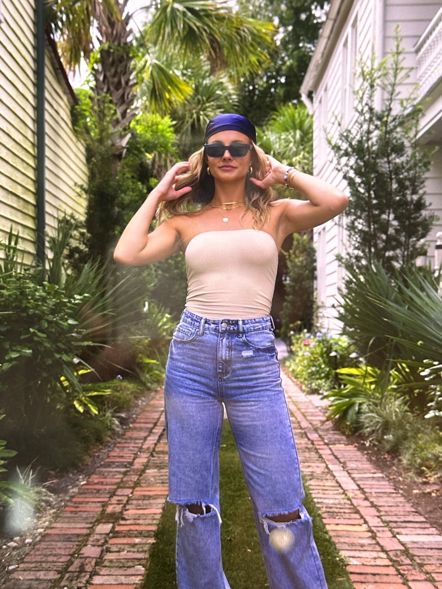 Amazon wardrobe basics🍉: pants, tops, belts, shoes

#LTKSaleAlert #LTKFindsUnder100 #LTKStyleTip