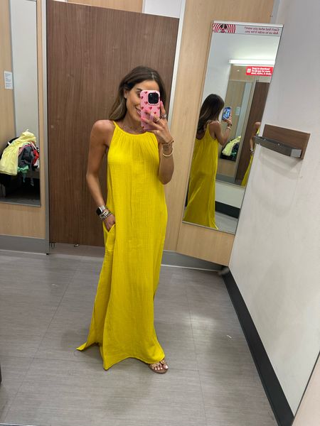 Target yellow maxi dress size Xs

#LTKFindsUnder50 #LTKFindsUnder100