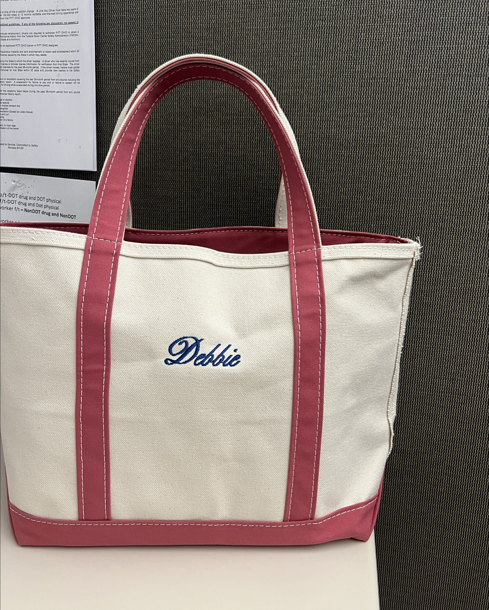I like the medium size oranizer in my medium size tote bag because it gives me space on the sides for my water and sunnies :)

#LTKfindsunder100 #LTKworkwear #LTKfindsunder50