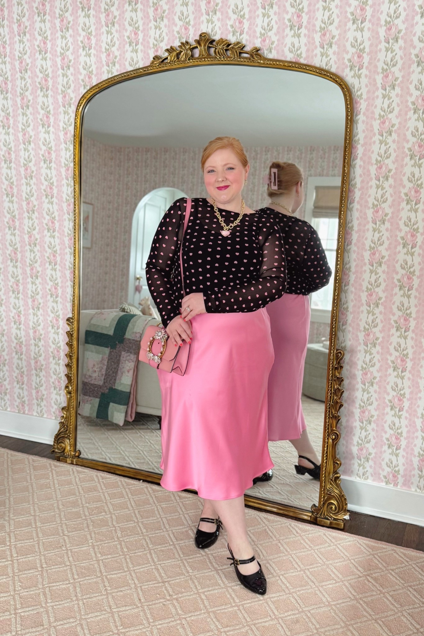 Valentine’s Day Outfit 🩷🖤

Ulla Popken top size 16/18 and skirt size 12/14 (35% OFF with code WWWULLA)

#LTKValentine #LTKPlusSize #LTKootd