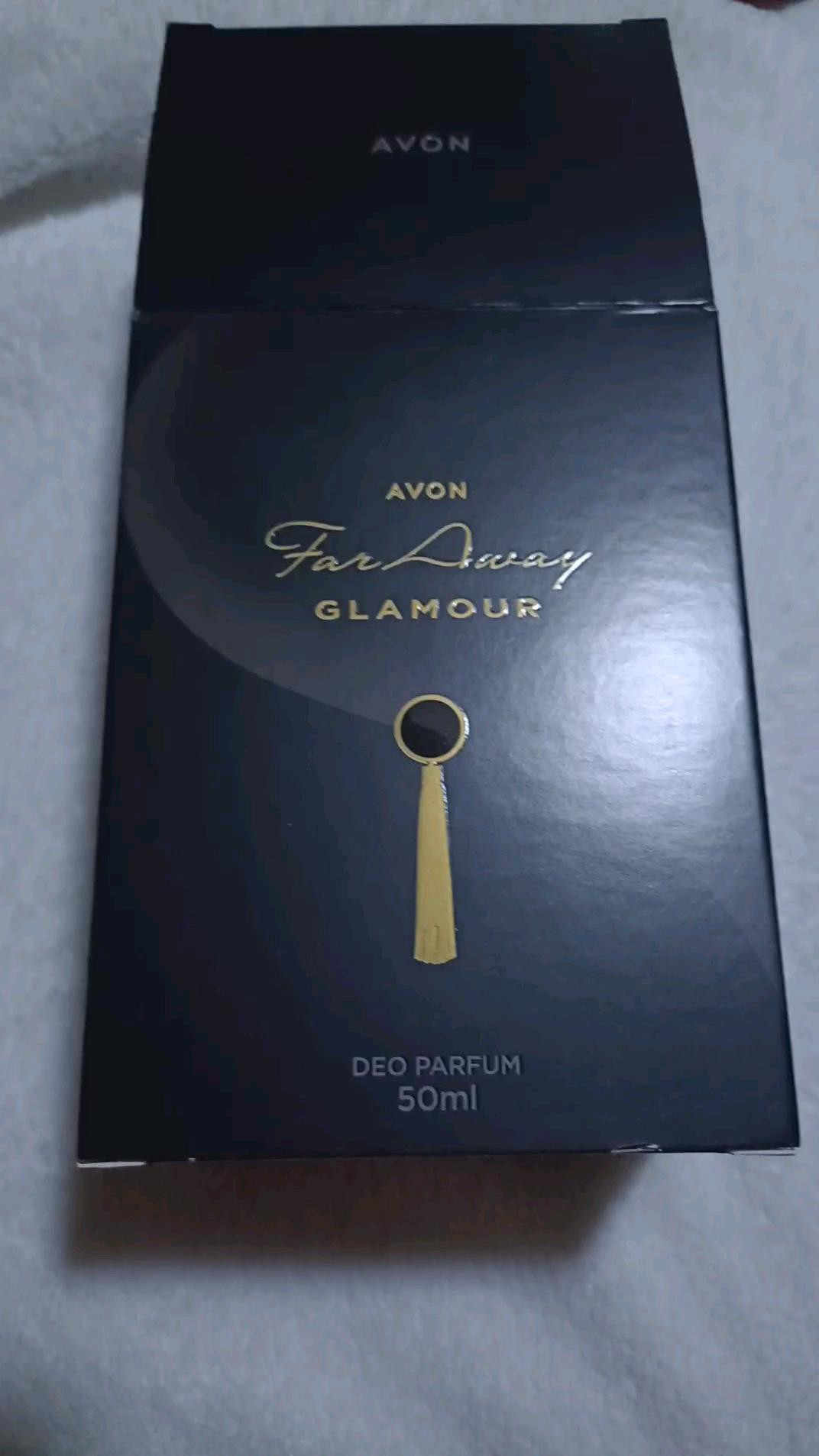 A linha Far away é perfeita para você levará na bolsa.a fragrância extraordinária para mulheres sedutoras 

#LTKbrasil #LTKbeleza #LTKfamilia