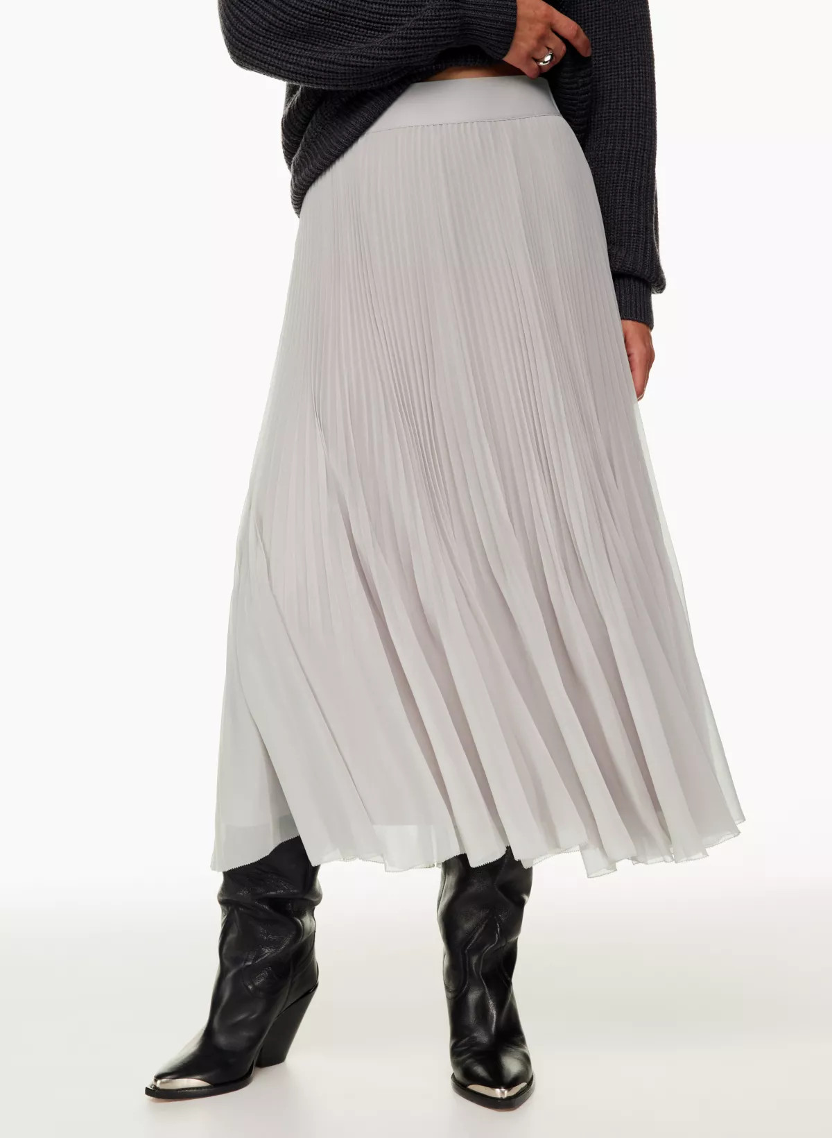 TWIRL MIDI SKIRT | Aritzia