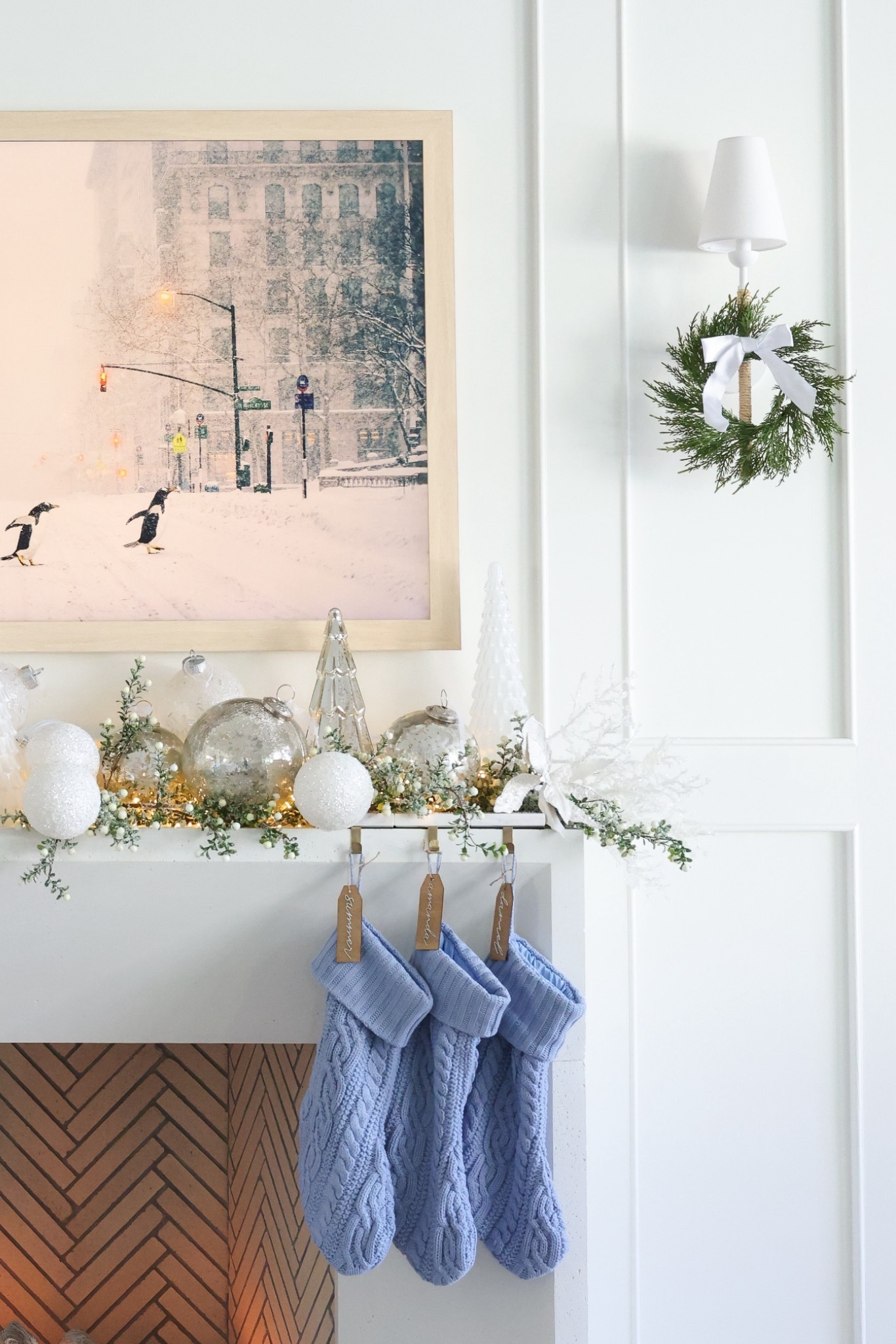 Coastal Christmas corner 

#LTKHoliday #LTKHome #LTKSeasonal