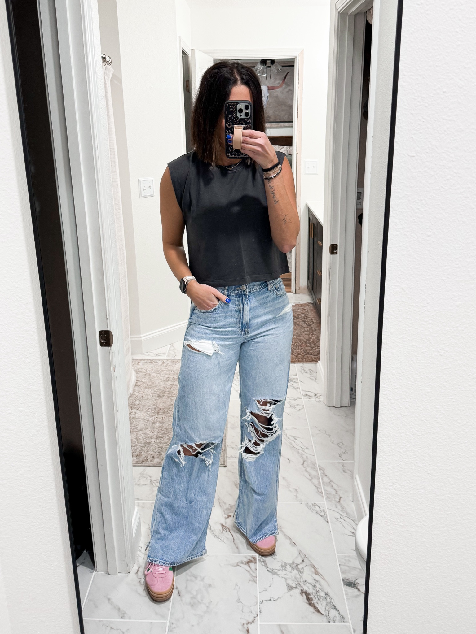 Top-medium
Jeans-4Long
Sneakers-7.5

#LTKshoecrush #LTKstyletip #LTKsalealert