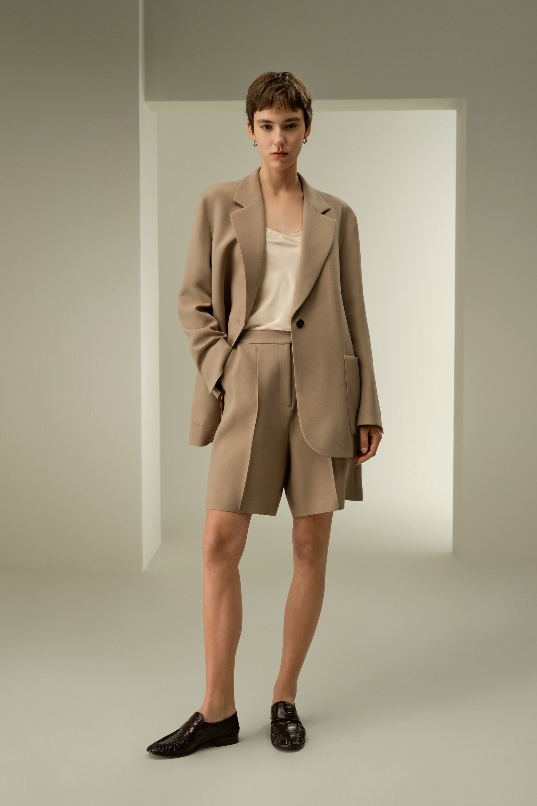 Single-Button Silk-Wool Blend Blazer | LilySilk