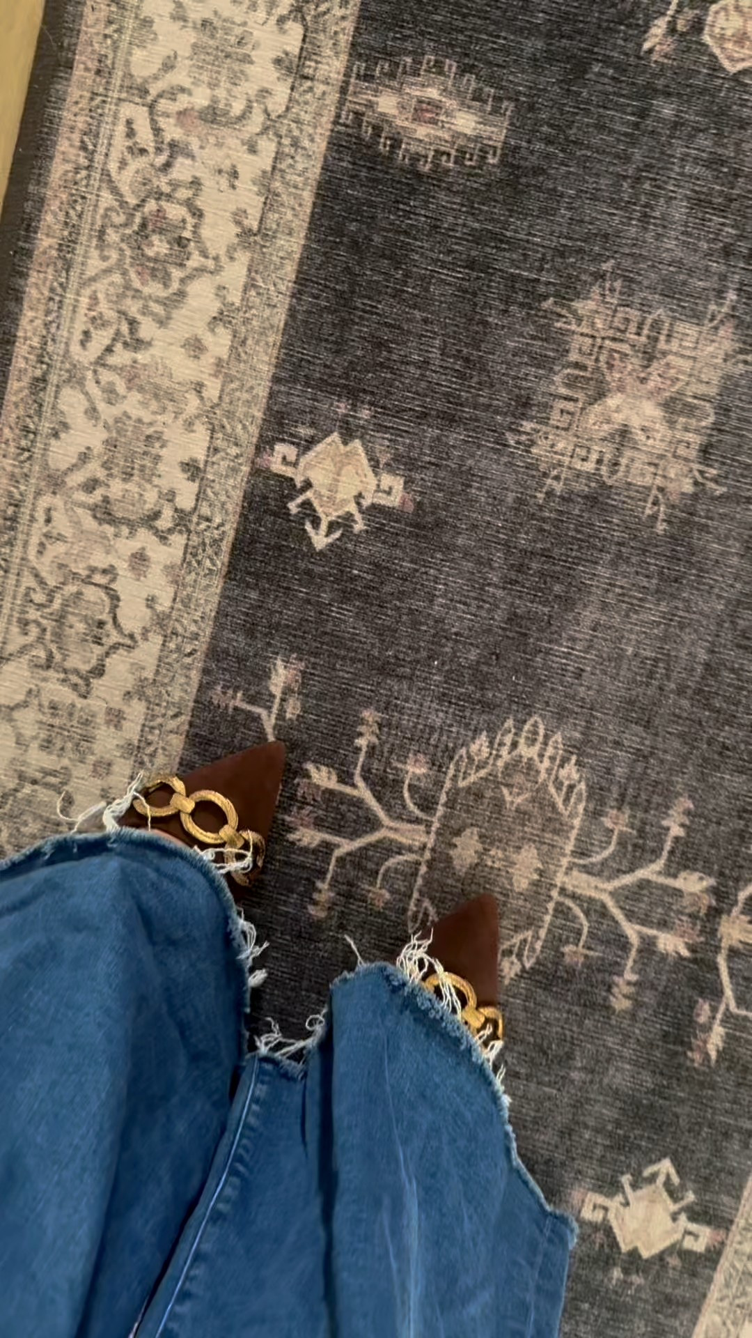 RUN to #target!!! The PERFECT fall heel to ever exist (the gold detail 🫨) these will sell out!! #lookatthis #fallshoes #targetfinds #targetstyle 

#LTKShoeCrush #LTKStyleTip #LTKautumn