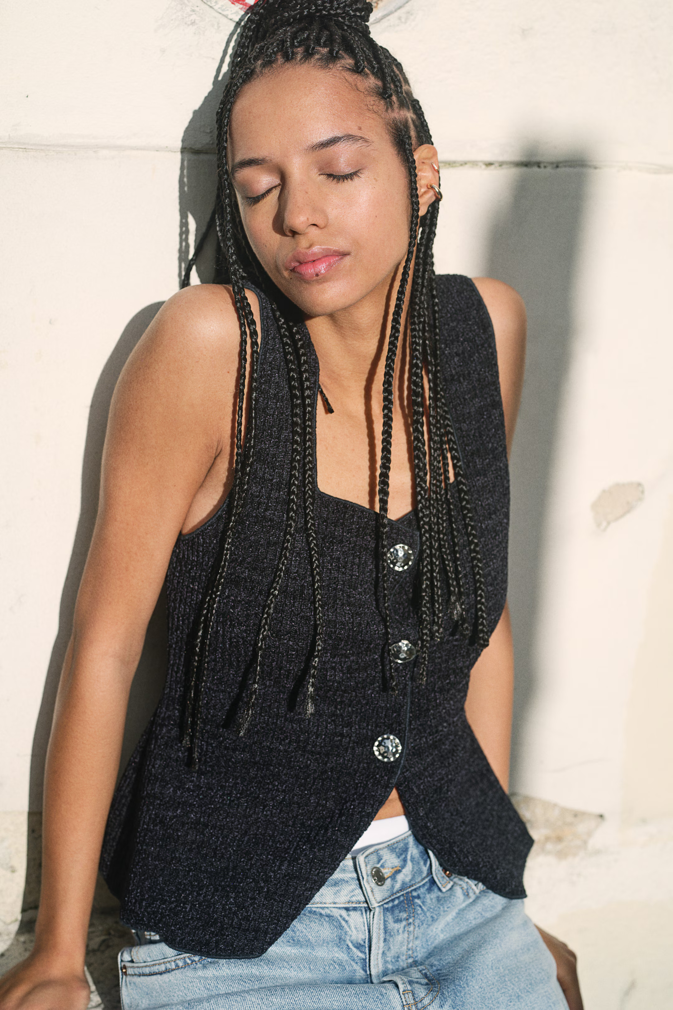 Textured jersey waistcoat - Black - Ladies | H&M GB | H&M (UK, MY, IN, SG, PH, TW, HK)