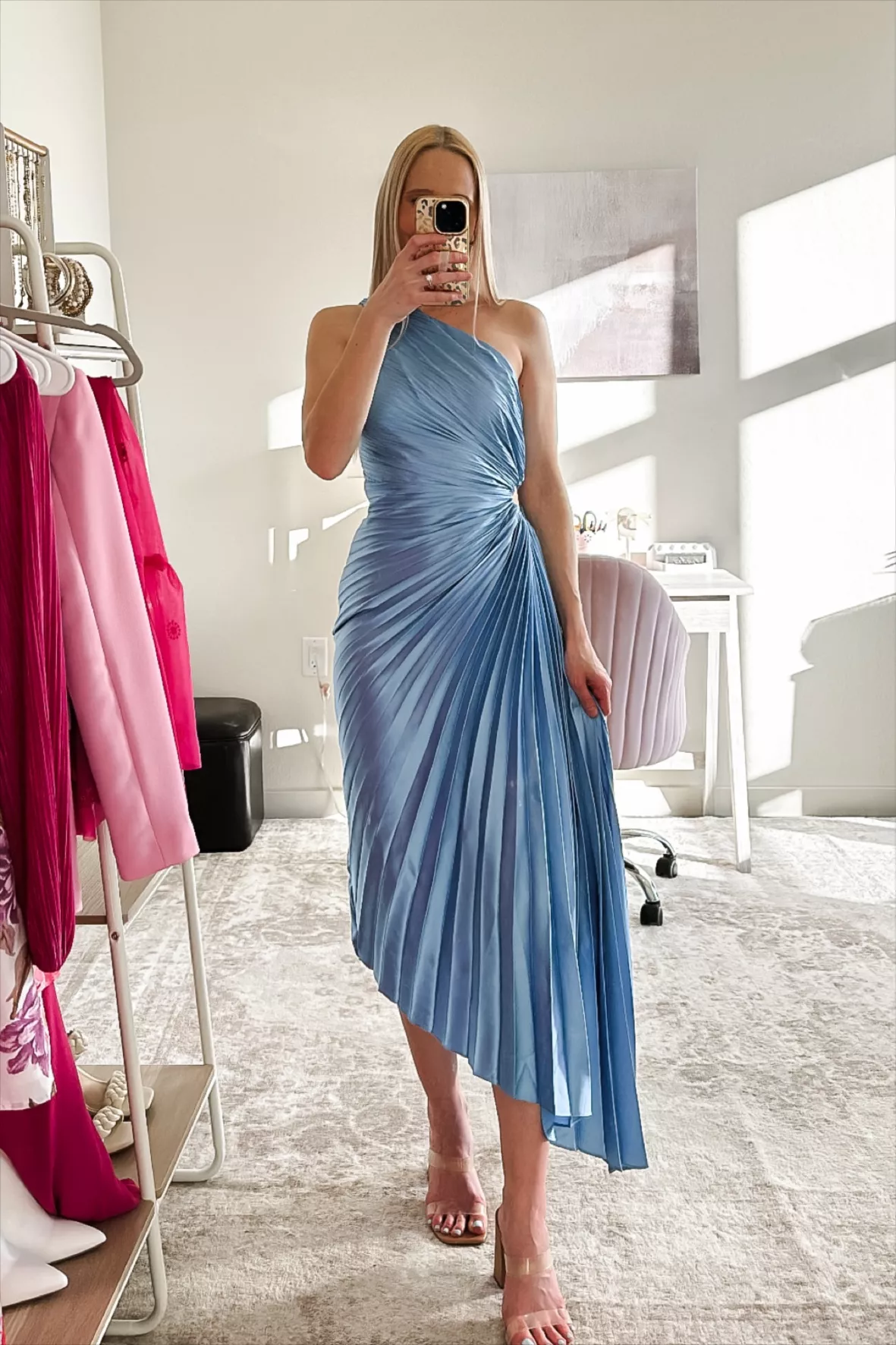 cocktail dress wedding guest Midi Wedding-Guest Slip CLBD103 Desert Rose / XSmall and pleated design for a flattering and stylish look at any event. Cocktail Wedding Attire: What To