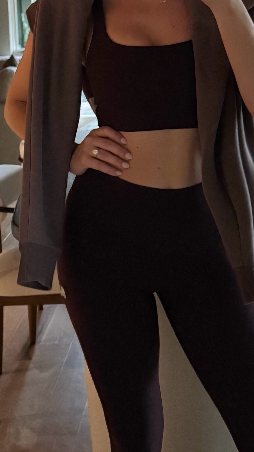 this workout set is soft as butter all while still being incredibly supportive!! the color of the set and oversized hoodie are perrrrfect for fall!! #VuoriPartner @vuoriclothing

#LTKU #LTKStyleTip #LTKActive